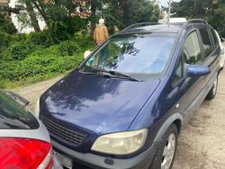 Blau Gebraucht 2000 Opel Zafira Van / Kleinbus | 1.500 € (Fairer Preis)