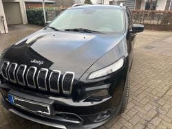 Schwarz Gebraucht 2014 Jeep Cherokee SUV | 11.900 € (Fairer Preis)