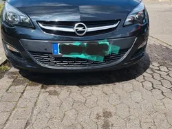 Schwarz Gebraucht 2015 Opel Astra Business Kombi | 4.700 € (Fairer Preis)
