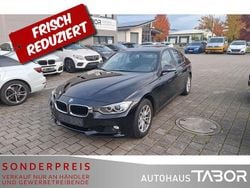 Black sapphire metallic Gebraucht 2015 BMW 320 Limousine | 12.385 € (Superpreis)