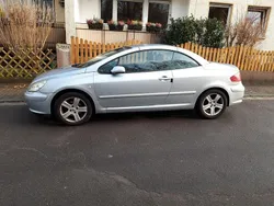 Silber Gebraucht 2004 Peugeot 307 CC Cabrio | 2.290 € (Fairer Preis)