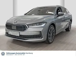 Aluminiumsilber metallic Gebraucht 2024 Skoda Superb LAURIN & KLEMENT Kombi | 44.555 €