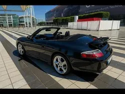 Schwarz Gebraucht 2001 Porsche 911 Carrera Cabriolet Cabrio | 32.499 €