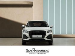Silber Neu 2025 Audi Q2 Advanced Plus SUV | 35.653 € (Guter Preis)