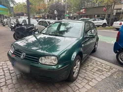 Grün Gebraucht 2001 VW Golf IV Kleinwagen | 1.300 € (Fairer Preis)