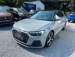 Grau Gebraucht 2021 Audi A1 Sportback Advanced Kleinwagen | 19.450 € (Fairer Preis)