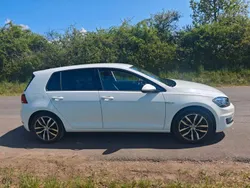 Weiß Gebraucht 2020 VW e-Golf Kleinwagen | 16.500 € (Fairer Preis)