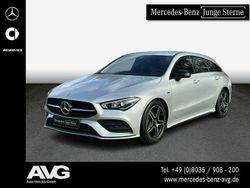 Iridiumsilber Gebraucht 2022 Mercedes CLA200 Shooting Brake AMG Kombi | 28.800 € (Fairer Preis)