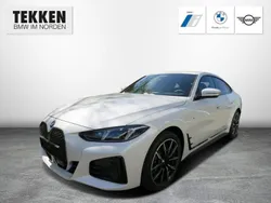 Mineralweiss metallic Neu 2025 BMW i4 M Sport Limousine | 61.690 € (Etwas zu teuer)