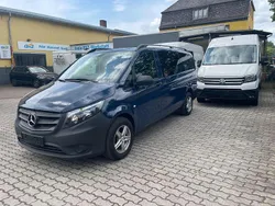 Blau Gebraucht 2019 Mercedes Vito Van / Kleinbus | 21.420 € (Fairer Preis)