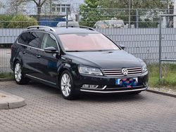 Schwarz Gebraucht 2012 VW Passat Highline Kombi | 6.700 € (Fairer Preis)