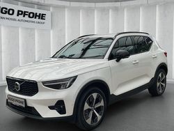 Weiß Gebraucht 2024 Volvo XC40 Plus SUV | 36.550 € (Fairer Preis)