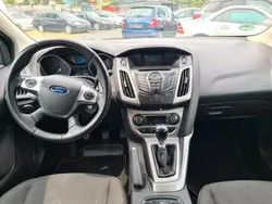 Weiß Gebraucht 2014 Ford Focus SYNC Edition Kombi | 4.000 € (Superpreis)