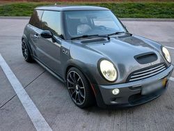 Grau Gebraucht 2004 Mini Cooper S Coupé Coupé | 5.950 € (Teuer)