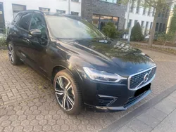 Grau Gebraucht 2021 Volvo XC60 R-Design SUV | 29.990 €