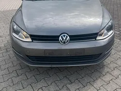 Grau Gebraucht 2015 VW Golf VII Kombi | 4.500 € (Guter Preis)