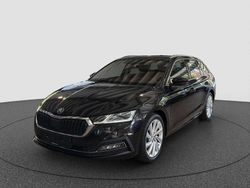 Schwarz Gebraucht 2022 Skoda Octavia Style Kombi | 28.890 € (Teuer)