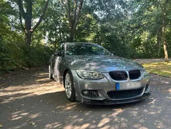 Grau Gebraucht 2013 BMW 320 Comfort Edition Coupé | 10.200 € (Fairer Preis)