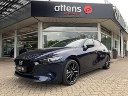 Deep crystal blue Gebraucht 2022 Mazda 3 Homura-Line Limousine | 23.980 € (Fairer Preis)