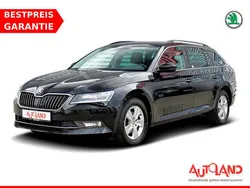 Schwarz Gebraucht 2016 Skoda Superb Kombi | 18.990 € (Fairer Preis)
