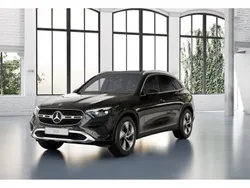 Obsidianschwarz metallic Gebraucht 2024 Mercedes GLC300e Avantgarde SUV | 62.880 € (Superpreis)