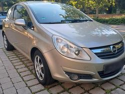 Gelb Gebraucht 2008 Opel Corsa Limousine | 1.899 €