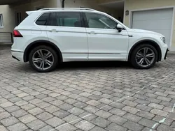 Weiß Gebraucht 2020 VW Tiguan R-line SUV | 31.000 € (Guter Preis)