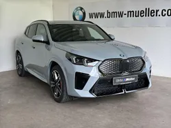 Grau Neu 2025 BMW iX2 M Sport SUV | 57.199 € (Guter Preis)