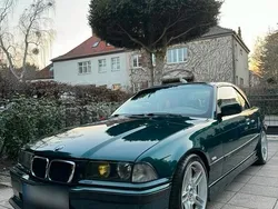 Grün Gebraucht 1997 BMW 320 Cabriolet Cabrio | 9.000 € (Fairer Preis)