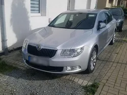 Silber Gebraucht 2008 Skoda Superb Limousine | 4.500 € (Teuer)