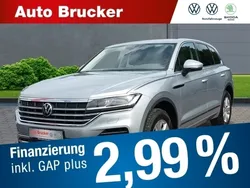 Antimonsilber metallic Gebraucht 2021 VW Touareg Atmosphere SUV | 48.920 € (Guter Preis)