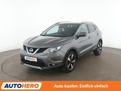 Grau Gebraucht 2016 Nissan Qashqai N-Connecta SUV | 14.890 € (Fairer Preis)