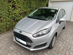 Silber Gebraucht 2015 Ford Fiesta SYNC Edition Kleinwagen | 2.950 € (Superpreis)
