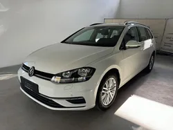 Weiß Gebraucht 2018 VW Golf VII Comfortline Kombi | 9.450 € (Guter Preis)