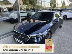 Nautikblau metallic Gebraucht 2024 Mercedes E220 AMG line Kombi | 50.995 € (Guter Preis)