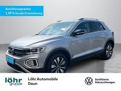 Pyritsilber metallic Gebraucht 2024 VW T-Roc Goal SUV | 29.580 € (Guter Preis)