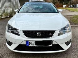 Weiß Gebraucht 2016 Seat Leon FR Limousine | 10.590 € (Fairer Preis)
