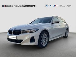 Weiß Gebraucht 2022 BMW 320 Kombi | 18.500 € (Fairer Preis)
