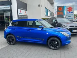 Blau Neu 2025 Suzuki Swift Club Limousine | 24.990 €