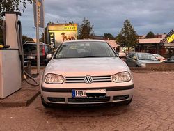 Silber Gebraucht 2000 VW Golf IV Limousine | 2.499 € (Fairer Preis)