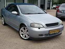 Blau Gebraucht 2002 Opel Astra Cabrio | 2.990 € (Fairer Preis)