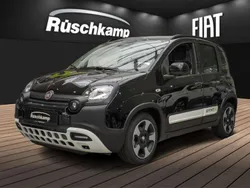 Cinema schwarz) (schwarz Neu 2024 Fiat Panda Cross Cross Kleinwagen | 18.680 €