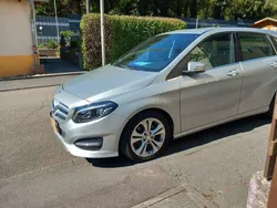 Silber Gebraucht 2016 Mercedes B180 Van / Kleinbus | 14.500 € (Guter Preis)