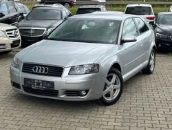 Lichtsilber metallic Gebraucht 2004 Audi A3 Attraction Kleinwagen | 2.850 € (Etwas zu teuer)