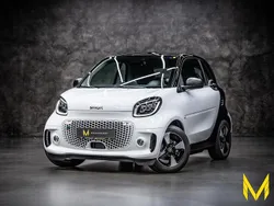 (white (weiß)) Gebraucht 2024 Smart ForTwo Electric Drive Exclusive Coupé | 18.333 € (Teuer)