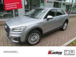 Silber Gebraucht 2019 Audi Q2 Design SUV | 16.290 € (Guter Preis)