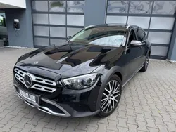 Schwarz Gebraucht 2020 Mercedes E220 Limousine | 24.990 €