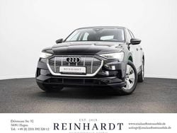 Brillantschwarz Gebraucht 2022 Audi e-tron Comfort SUV | 24.405 € (Guter Preis)