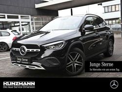 Nachtschwarz Gebraucht 2021 Mercedes GLA250 Style SUV | 26.389 € (Guter Preis)