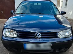 Blau Gebraucht 2000 VW Golf IV Edition Kombi | 1.250 € (Fairer Preis)